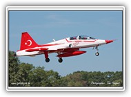 NF-5B Turkish Stars 69-4009_1